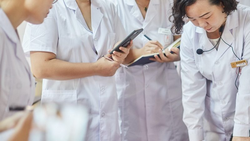 中式康养空间的审美突围：从装修风格看中医理疗馆的品牌力